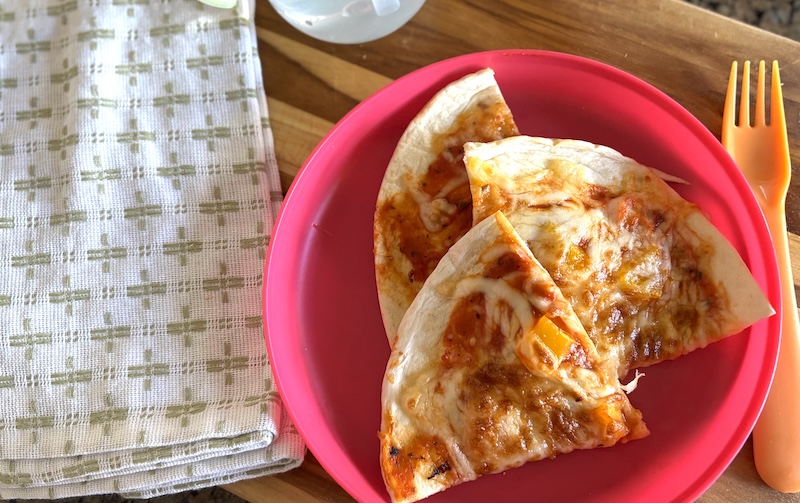 A picture of the tortilla pizza cooked for 4 minutes in the air fryer